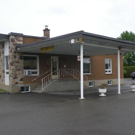 Motel Vaudreuil Exterior photo